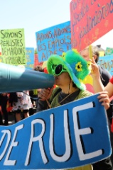La Manif 13 * 6240 x 4160 * (7.67MB)